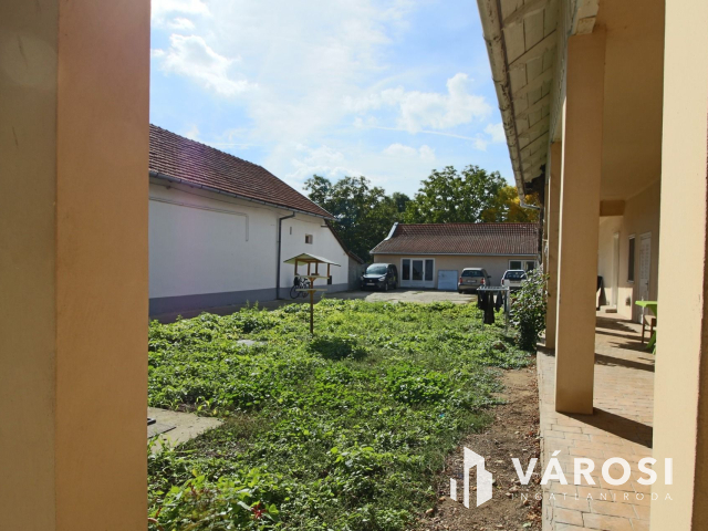 Apartmanház Békéscsaba belvárosában eladó!