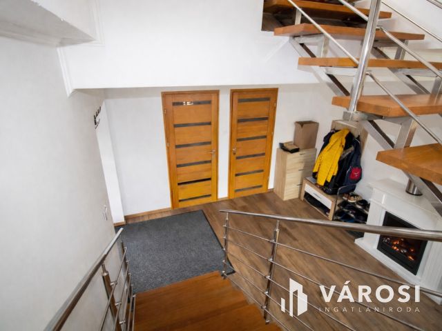 Árcsökkenés: Modern családi otthon és vállalkozás